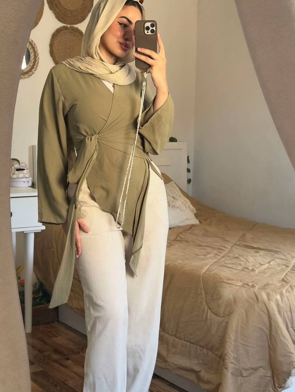 بلوزة كتان Wrap Top