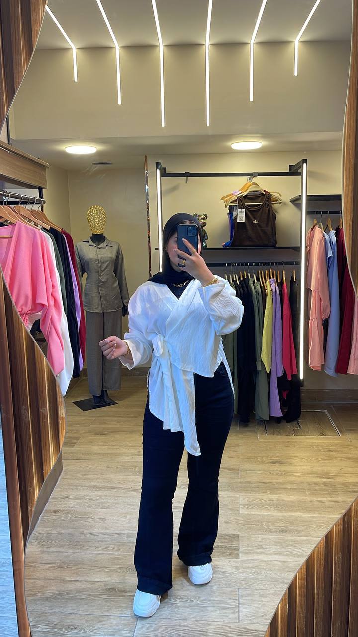بلوزة كتان Wrap Top